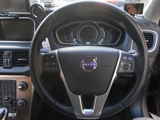 VOLVO V40 CROSS COUNTRY T5 AWD