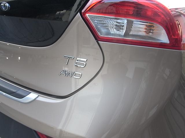 VOLVO V40 CROSS COUNTRY T5 AWD