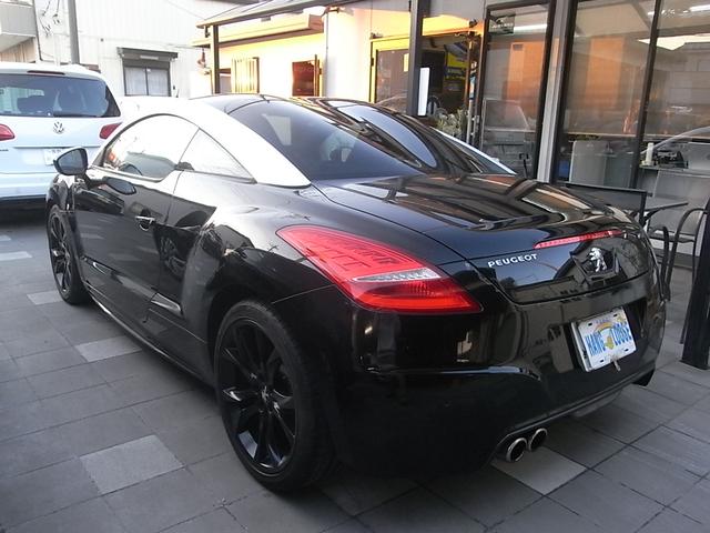 ＲＣＺ ベースグレード　本革　ナビ　フルセグＴＶ　Ｂｌｕｅｔｏｏｔｈ　オートクルーズ　ＨＩＤヘッドライト　１９インチアルミ　禁煙車（6枚目）