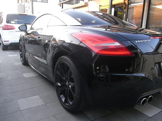 ＲＣＺ ベースグレード　本革　ナビ　フルセグＴＶ　Ｂｌｕｅｔｏｏｔｈ　オートクルーズ　ＨＩＤヘッドライト　１９インチアルミ　禁煙車（10枚目）