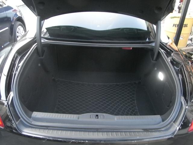 ＲＣＺ ベースグレード　本革　ナビ　フルセグＴＶ　Ｂｌｕｅｔｏｏｔｈ　オートクルーズ　ＨＩＤヘッドライト　１９インチアルミ　禁煙車（25枚目）