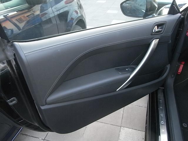 ＲＣＺ ベースグレード　本革　ナビ　フルセグＴＶ　Ｂｌｕｅｔｏｏｔｈ　オートクルーズ　ＨＩＤヘッドライト　１９インチアルミ　禁煙車（31枚目）