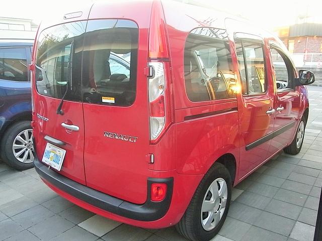 カングー ゼン　ナビ　フルセグＴＶ　Ｂｌｕｅｔｏｏｔｈ　オートエアコン　ＥＴＣ　ＩＳＯＦＩＸ　両側スライドドア　フロントフォグランプ　禁煙車（4枚目）