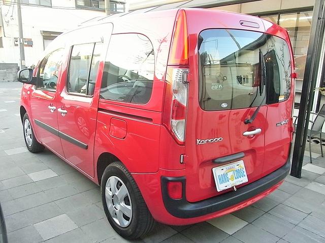 カングー ゼン　ナビ　フルセグＴＶ　Ｂｌｕｅｔｏｏｔｈ　オートエアコン　ＥＴＣ　ＩＳＯＦＩＸ　両側スライドドア　フロントフォグランプ　禁煙車（6枚目）
