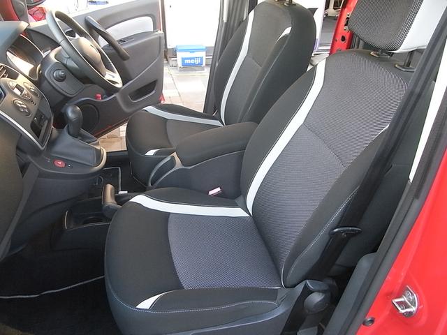 カングー ゼン　ナビ　フルセグＴＶ　Ｂｌｕｅｔｏｏｔｈ　オートエアコン　ＥＴＣ　ＩＳＯＦＩＸ　両側スライドドア　フロントフォグランプ　禁煙車（39枚目）
