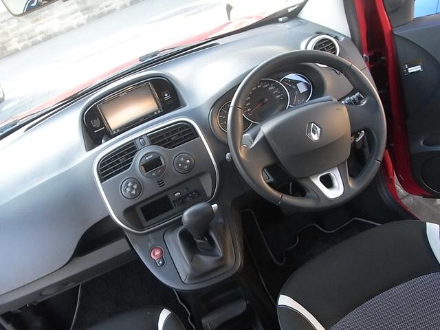 カングー ゼン　ナビ　フルセグＴＶ　Ｂｌｕｅｔｏｏｔｈ　オートエアコン　ＥＴＣ　ＩＳＯＦＩＸ　両側スライドドア　フロントフォグランプ　禁煙車（44枚目）