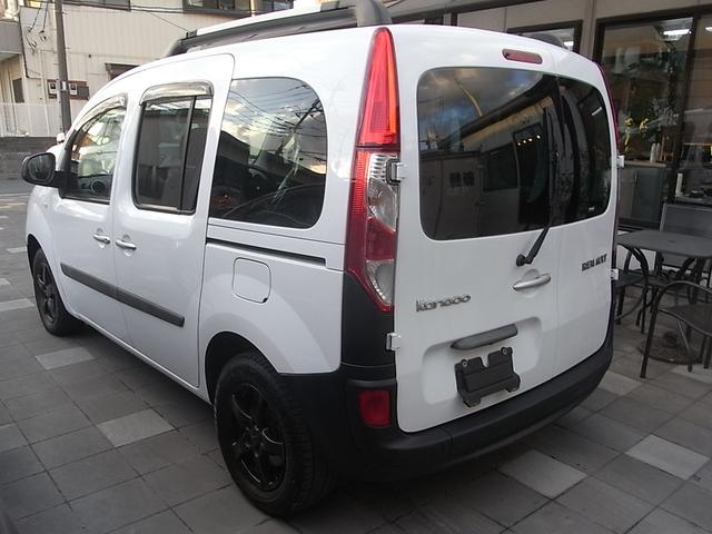 カングー ゼン ゼン(5名) ナビ フルセグTV バックカメラ 後席TV Bluetooth オートクルーズ マルチルーフレール ETC 禁煙車(6枚目)