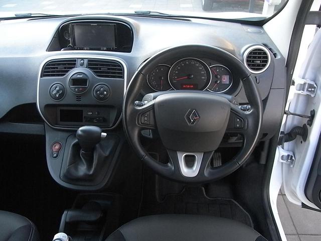 カングー ゼン ゼン(5名) ナビ フルセグTV バックカメラ 後席TV Bluetooth オートクルーズ マルチルーフレール ETC 禁煙車(11枚目)