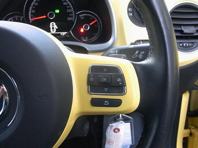 ザ・ビートル デザインレザーパッケージ　ターボ　本革シート　シートヒーター　ディスプレイオーディオ　純正バックカメラ　デジタルインナーミラー　パドルシフト　１７インチアルミ　ＥＴＣ　禁煙車（24枚目）