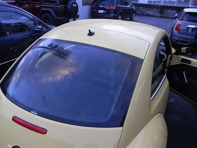 ザ・ビートル デザインレザーパッケージ　ターボ　本革シート　シートヒーター　ディスプレイオーディオ　純正バックカメラ　デジタルインナーミラー　パドルシフト　１７インチアルミ　ＥＴＣ　禁煙車（41枚目）