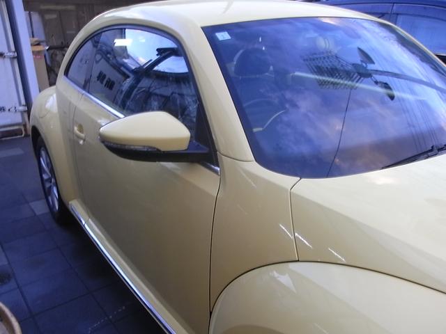 ザ・ビートル デザインレザーパッケージ　ターボ　本革シート　シートヒーター　ディスプレイオーディオ　純正バックカメラ　デジタルインナーミラー　パドルシフト　１７インチアルミ　ＥＴＣ　禁煙車（46枚目）