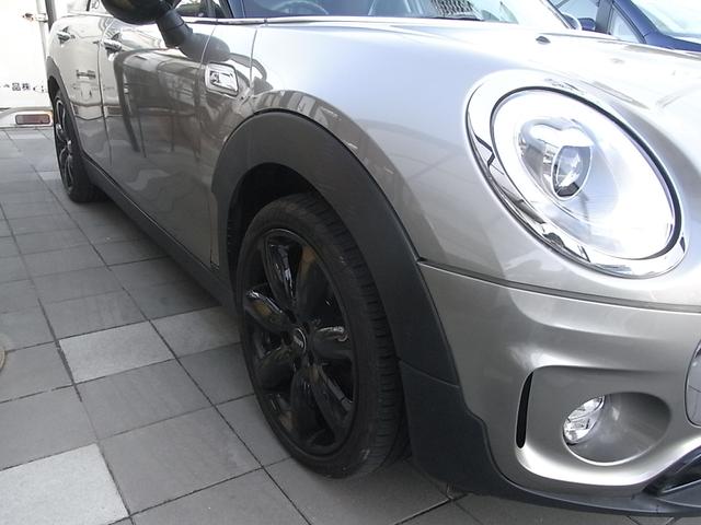 ＭＩＮＩ クーパーＳ　クラブマン　クーパーＳ　クラブマン（５名）２０００ｃｃターボ　スマートキー　本革シート　パワーシート　シートヒーター　ナビ　バックカメラ　Ｂｌｕｅｔｏｏｔｈ　オートクルーズ　プッシュスタート　ＥＴＣ　禁煙車（8枚目）