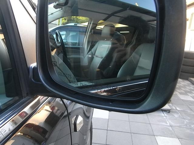 ルータン SE 本革シート シートヒーター バックカメラ フルセグTV Bluetooth 電動バックドア オートクルーズ 脱着式セカンドシート 床下収納サードシート サイドステップ ルーフキャリア ETC 禁煙車(50枚目)