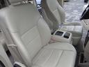 ＳＥＬ　左ハンドル　本革シート　シートヒーター　パワーシート　脱着式セカンドシート　北米仕様のオリジナル車をキープした車両　サンルーフ　純正ダブルフリップダウンモニター　米国ＤＶＤ視聴可能　ＥＴＣ　禁煙車（32枚目）