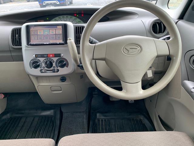 タント Ｌ　４ＷＤ　寒冷地仕様　左スライドドア　社外ＨＤＤナビ　ワンセグＴＶ　ＥＴＣ　タイミングチェーン　リモコンキー（6枚目）