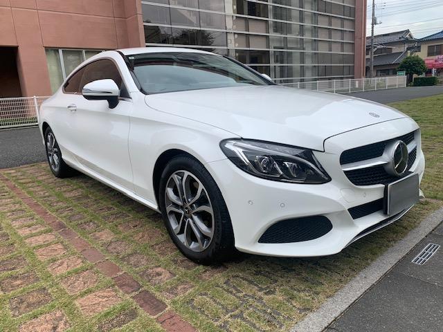 Cクラス C180クーペ レーダーセーフティパッケージ ハーフレザーシート シートヒーター レーダークルーズ 純正HDDナビ フルセグTV バックカメラ ブルートゥースオーディオ ETC スマートキー LEDヘッドライト(3枚目)