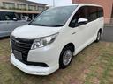 ノア ハイブリッドＸ　両側電動スライドドア　純正ナビ　フルセグＴＶ　フリップダウンモニター　バックカメラ　ブルートゥースオーディオ　ＬＥＤヘッドライト　ＥＴＣ　スマートキー　新品黒革調シートカバー　モデリスタフロントエアロ（3枚目）