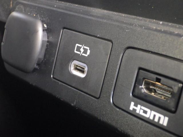 アルファードハイブリッド エグゼクティブラウンジ　４ＷＤ　Ｂｌｕｅｔｏｏｔｈ対応ナビ　ＵＳＢ／ＨＤＭＩ接続　トヨタチームメイト　ＪＢＬサウンド　前後ドラレコ　本革シート　３眼シーケンシャル　左右独立ムーンルーフ　禁煙車　ＯＢＤ診断済み　グー鑑定書付き（33枚目）