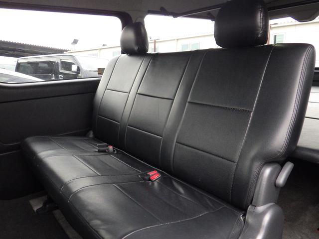 ハイエースバン スーパーGL ダークプライム 4WD ALPINEナビ/後席モニター Bluetooth/HDMI接続 天井スピーカー ベッドキット 両側パワスラ BARBERO16インチAW 特別仕様車 寒冷地仕様 OBD診断済み グー鑑定書付(19枚目)