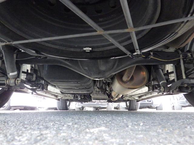 ハイエースバン スーパーGL ダークプライム Bluetooth対応ナビ 後席モニター 前後ドラレコ パワースライドドア ベッドキット バッドフェイス フルエアロ 社外17インチAW 衝突軽減 特別仕様車 OBD診断済み グー鑑定書付き(29枚目)