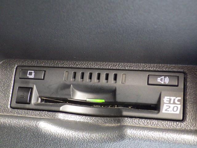 ハイエースバン スーパーGL ダークプライムII 4WD ALPINEナビ USB/HDMI接続 ベッドキット リアテーブル TRDグリル/フロントエアロ ESSEX16インチAW 衝突軽減 ワンオーナー 特別仕様車 OBD診断済み グー鑑定書付き(27枚目)