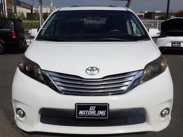 シエナ ＳＥ　Ｂｌｕｅｔｏｏｔｈ対応ナビ　フリップダウンモニター　電動サンルーフ　電動格納ミラー　スペアキー　ブラックレザーシート　新車並行車　ｃａｒｆａｘ走行証明書付き（9枚目）