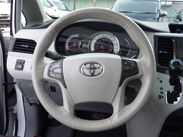 シエナ ＳＥ　Ｂｌｕｅｔｏｏｔｈ対応ナビ　フリップダウンモニター　電動サンルーフ　電動格納ミラー　スペアキー　ブラックレザーシート　新車並行車　ｃａｒｆａｘ走行証明書付き（17枚目）