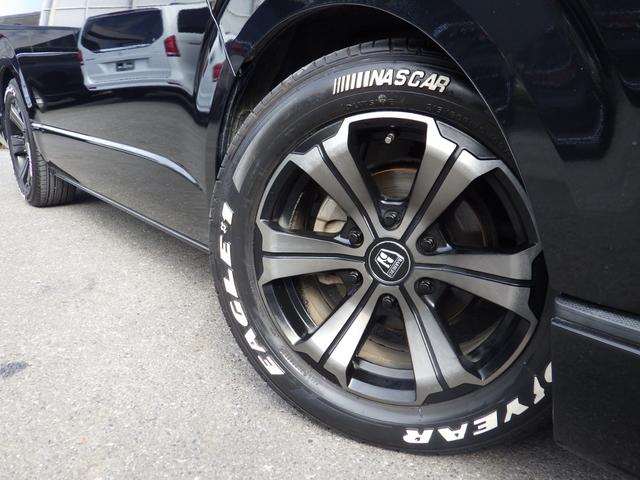 ハイエースワゴン ＧＬ　Ｂｌｕｅｔｏｏｔｈ対応ナビ　フリップダウンモニター　ブロックローダウン　バルベロ１７インチアルミ　ベッドキット　センターテーブル　黒革調シートカバー　ワンオーナー　１０人乗り　ＯＢＤ診断済　鑑定書付き（29枚目）