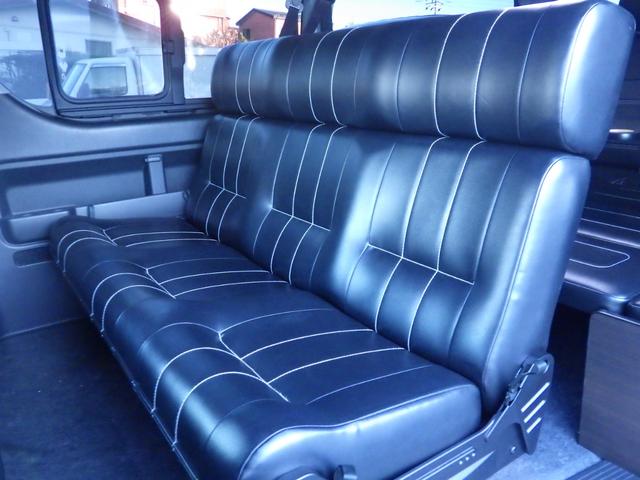 ハイエースワゴン ＧＬ　Ｂｌｕｅｔｏｏｔｈ対応ナビ　後席モニター　ＦＬＥＸオリジナルアレンジＡＳ　フロントエアロ　ブロックローダウン　社外１７インチＡＷ　衝突軽減　ワンオーナー　１０人乗り　ＯＢＤ診断済み　グー鑑定書付き（18枚目）