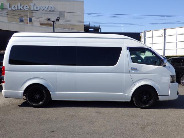 ハイエースワゴン グランドキャビン 4WD ALPINEBIGXナビ/後席モニター SOREXヒッチメンバー オーバーフェンダー 玄武ブロックローダウン DELF15インチAW 寒冷地仕様 10人乗り OBD診断済みグー鑑定書付き(11枚目)