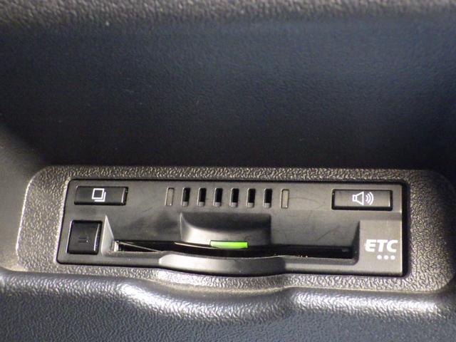 ハイエースワゴン グランドキャビン 4WD ALPINEBIGXナビ/後席モニター SOREXヒッチメンバー オーバーフェンダー 玄武ブロックローダウン DELF15インチAW 寒冷地仕様 10人乗り OBD診断済みグー鑑定書付き(25枚目)