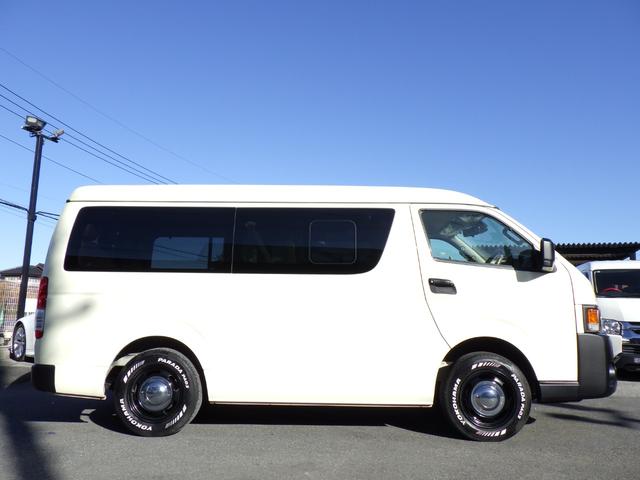 ハイエースワゴン GL 4WD Bluetooth対応ナビ 後席モニター FLEXFDシリーズベッドキット/丸目キット 社外16インチAW 衝突軽減 ワンオーナー 禁煙車 10人乗り OBD診断済み グー鑑定書付き(12枚目)