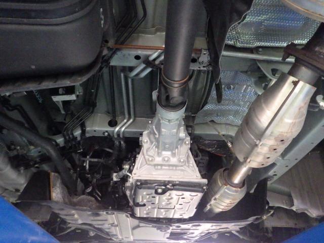 ハイエースワゴン GL 4WD Bluetooth対応ナビ 後席モニター FLEXFDシリーズベッドキット/丸目キット 社外16インチAW 衝突軽減 ワンオーナー 禁煙車 10人乗り OBD診断済み グー鑑定書付き(30枚目)