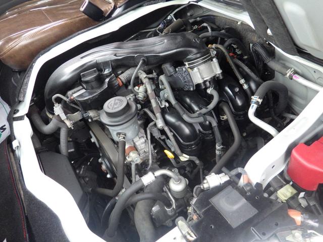 ハイエースワゴン GL 4WD Bluetooth対応ナビ 後席モニター FLEXFDシリーズベッドキット/丸目キット 社外16インチAW 衝突軽減 ワンオーナー 禁煙車 10人乗り OBD診断済み グー鑑定書付き(31枚目)