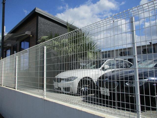 ハイエースバン スーパーＧＬ　ダークプライムＩＩ　４ＷＤ　ＵＩビークル足回り公認改　玄武ローダウン　強化ドライブシャフト　ＥＳＳＥＸエアロ　ＡＬＰＩＮＥナビ・Ｂｌｕｅｔｏｏｔｈ　両側パワスラ　ワンオーナー　禁煙車　ＯＢＤ診断済み　グー鑑定書付き（42枚目）