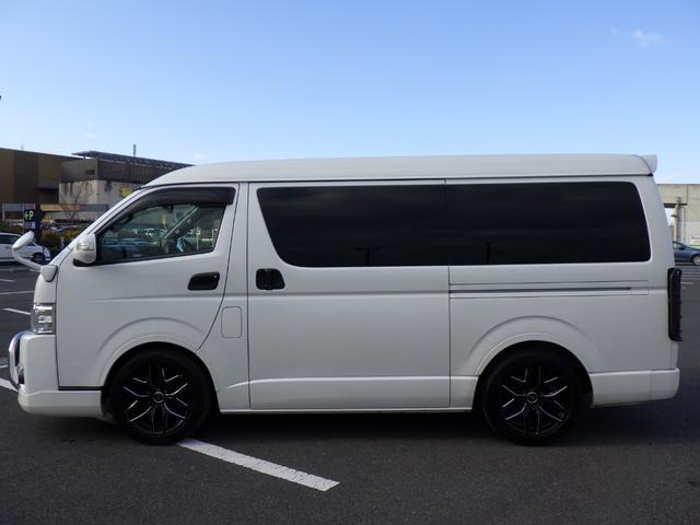 ハイエースワゴン ＧＬ　４ＷＤ　Ｂｌｕｅｔｏｏｔｈ対応ナビ　パワースライドドア　クルーズコントロール　バンパーガード　オーバーフェンダー　ＤＥＬＦ１８インチアルミホイール　ＯＢＤ診断済み　グー鑑定書付き（13枚目）