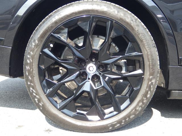 Ｘ７ ｘＤｒｉｖｅ　４０ｄ　Ｍスポーツ　Ｂｌｕｅｔｏｏｔｈ対応ナビ　ブラックアウト仕様　茶本革シート　シートヒーター／クーラー　スカイラウンジパノラマガラスサンルーフ　社外電動サイドステップ　６人乗り　ワンオーナー　禁煙車　グー鑑定書付き（18枚目）