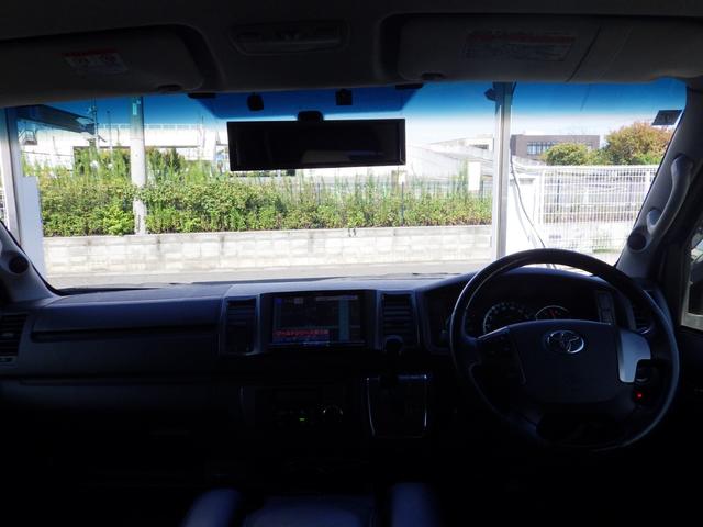 ハイエースバン スーパーGL ダークプライム Bluetooth対応ALPINEナビ/フリップダウンモニター ベッドキット バッドフェイス 玄武ローダウン エムテクノ減衰力調整式ショック MTS17インチアルミ OBD診断済み グー鑑定書付き(17枚目)