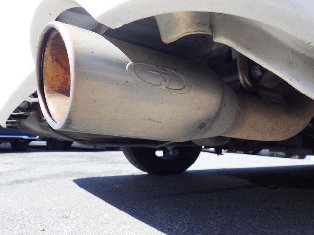 ハイエースバン スーパーGL ダークプライム Bluetooth対応ALPINEナビ/フリップダウンモニター ベッドキット バッドフェイス 玄武ローダウン エムテクノ減衰力調整式ショック MTS17インチアルミ OBD診断済み グー鑑定書付き(31枚目)