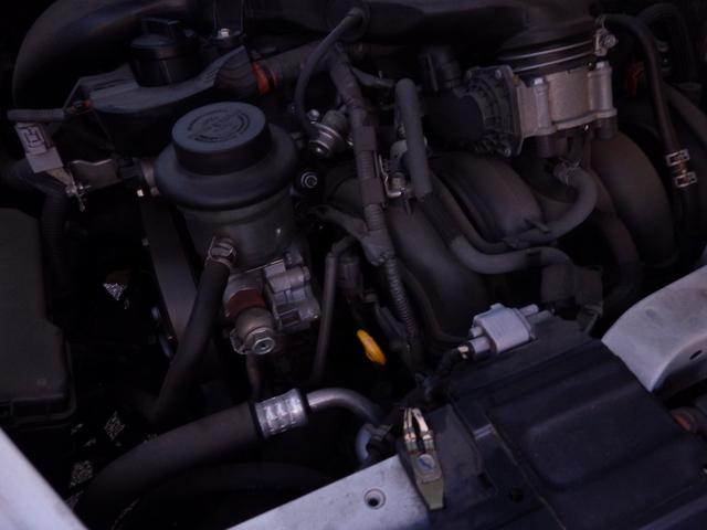 ハイエースバン スーパーGL ダークプライム Bluetooth対応ALPINEナビ/フリップダウンモニター ベッドキット バッドフェイス 玄武ローダウン エムテクノ減衰力調整式ショック MTS17インチアルミ OBD診断済み グー鑑定書付き(34枚目)