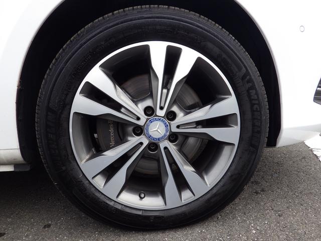 Vクラス V220d アバンギャルド ロング Bluetooth対応ナビ ALPINEフリップダウンモニター ドラレコ 全周囲カメラ ブラックレザーシート パドルシフト ブラインドスポットアシスト 純正18インチアルミ グー鑑定書付き(12枚目)