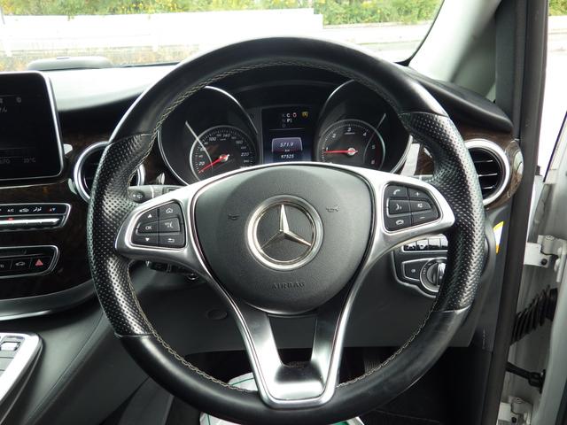 Vクラス V220d アバンギャルド ロング Bluetooth対応ナビ ALPINEフリップダウンモニター ドラレコ 全周囲カメラ ブラックレザーシート パドルシフト ブラインドスポットアシスト 純正18インチアルミ グー鑑定書付き(20枚目)