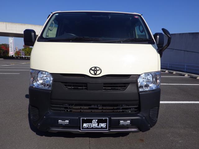 ハイエースバン ロングＤＸ　Ｂｌｕｅｔｏｏｔｈ対応ナビ　全周囲アラウンドビューカメラ　ドラレコ　デジタルインナーミラー　ＴＲＤフルエアロ／マッドフラップ／１５インチＡＷ　特注カラー　衝突軽減　ＯＢＤ診断済み　グー鑑定書付き（9枚目）