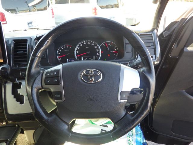 ハイエースワゴン ＧＬ　アルパインビックＸナビ　フィリップダウンモニター　Ｂｌｕｅｔｏｏｔｈ／ＵＳＢ／ＨＤＭＩ接続　前後ドラレコ　セーフティセンス　黒革調シート　ベットキット　ＯＢＤ診断済み　１０人乗り　グー鑑定書付き（17枚目）