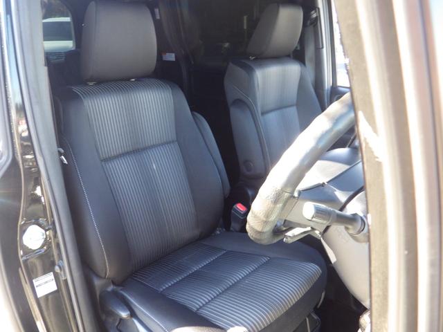 ヴォクシー ＺＳ　煌ＩＩ　Ｂｌｕｅｔｏｏｔｈ対応ナビ　バックカメラ　ドラレコ　ＰＥＲＦＥＣＴ車高調　社外グリル／ガーニッシュ　純正１６インチＡＷ　衝突軽減　ワンオーナー　記録簿７枚　特別仕様車　ＯＢＤ診断済み　グー鑑定書付き（18枚目）