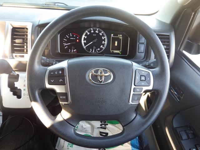 ハイエースバン ロングスーパーGL 4WD ALPINEナビ USB/HDMI接続 エンジンスターター 両側パワースライドドア デイライト付きバンパーガード デイトナ15インチホイール スマートキー×2 OBD診断済み グー鑑定書付き(22枚目)