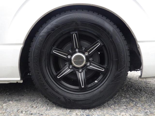 ハイエースワゴン ＧＬ　Ｂｌｕｅｔｏｏｔｈ対応ナビ　プッシュスターター　ＢＬＵＭＥセカンドシート　フロントエアロ　３．５インチ玄武ブロックローダウン　社外１５インチＡＷ　１０人乗り　ＯＢＤ診断済み　グー鑑定書付き（32枚目）