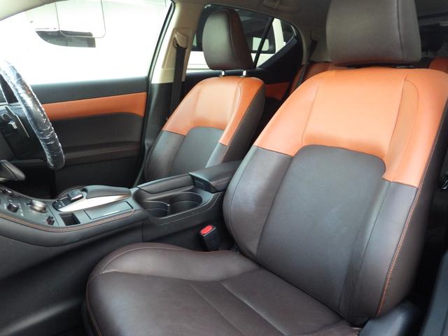 ＣＴ ＣＴ２００ｈ　バージョンＬ　Ｂｌｕｅｔｏｏｔｈ対応ナビ　前後ドラレコ　ＥＴＣ２．０　本革シート　ベンチレーション　クルコン　パドルシフト　純正１７インチＡＷ　衝突被害軽減ブレーキ　後期型　ＯＢＤ診断済み　グー鑑定書付き（17枚目）