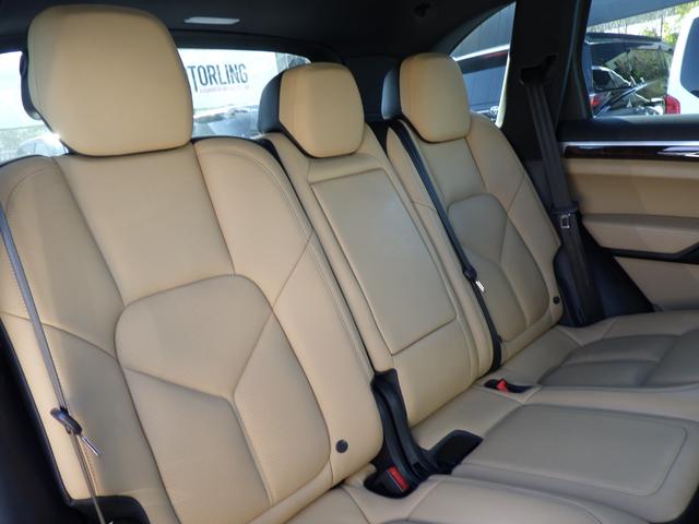 カイエン ベースグレード　４ＷＤ　Ｂｌｕｅｔｏｏｔｈ対応ナビＴＶ　ＢＯＳＥサウンドシステム　前後ドライブレコーダー　ベージュレザーシート　禁煙車　ディーラー記録簿１０枚有り　グー鑑定書付き（18枚目）