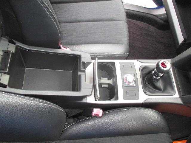 レガシィB4 2.5GT Sパッケージ 6速マニュアルミッション インタークーラーターボ 4WD タイミングベルト交換済み 純正18インチアルミホイール 純正HIDヘッドライト ETC キーレス スペアキー STI製ストラットタワーバー(11枚目)
